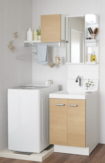 ピアラ_新しいカタチの洗面器が象徴する、毎日の使いやすさがいっぱいの洗面化粧台